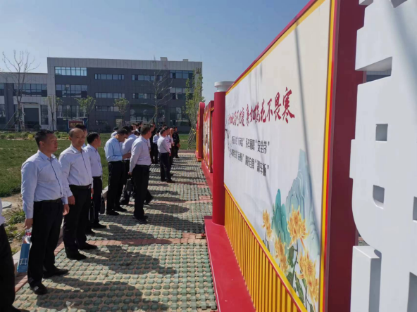 1720594589226605.png 交通工程公司黨建品牌創(chuàng)建工作經(jīng)驗做法被國家重點新聞網(wǎng)站宣傳報道650.png